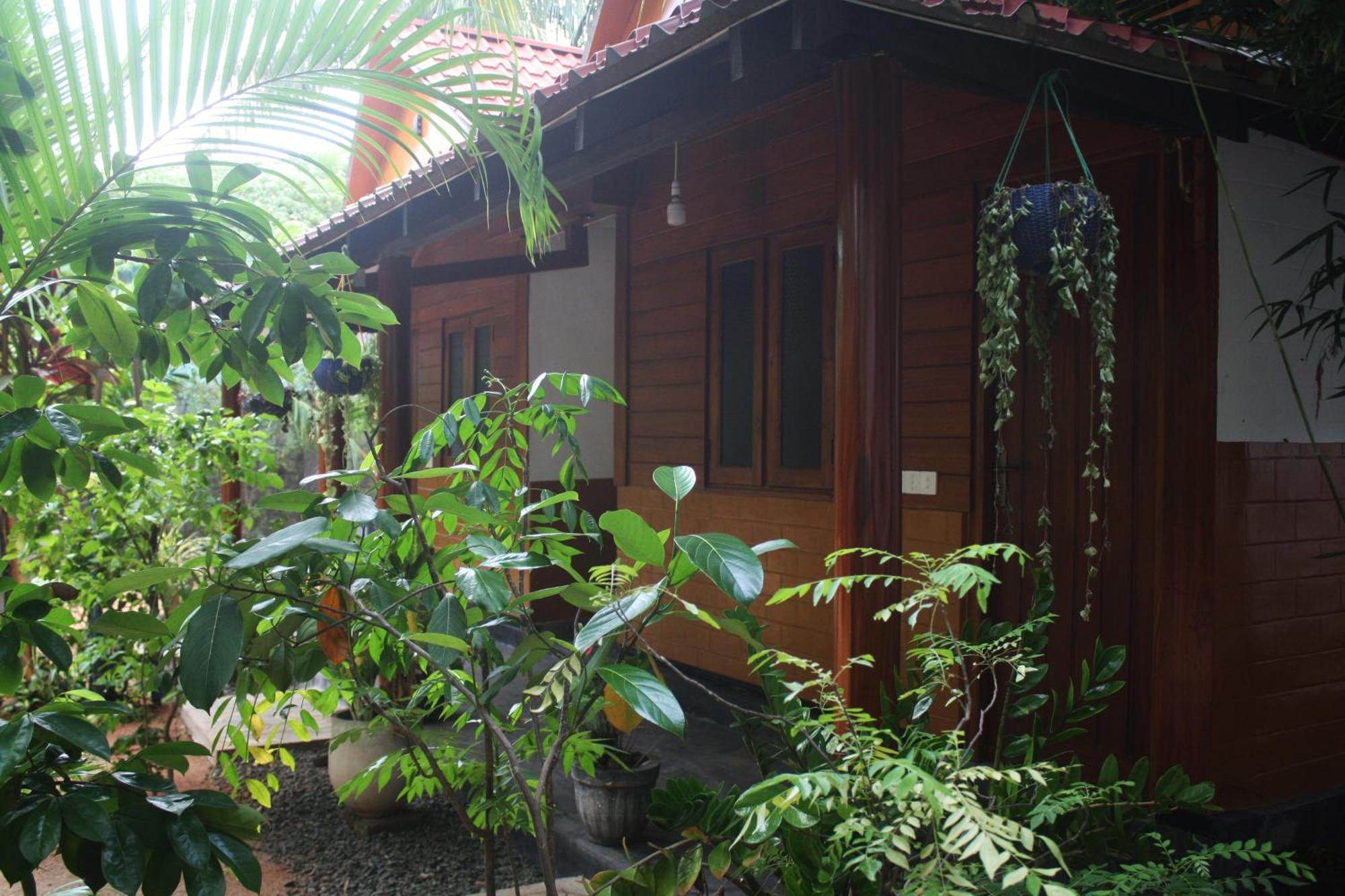 Pearl Bungalow Тринкомалі Екстер'єр фото