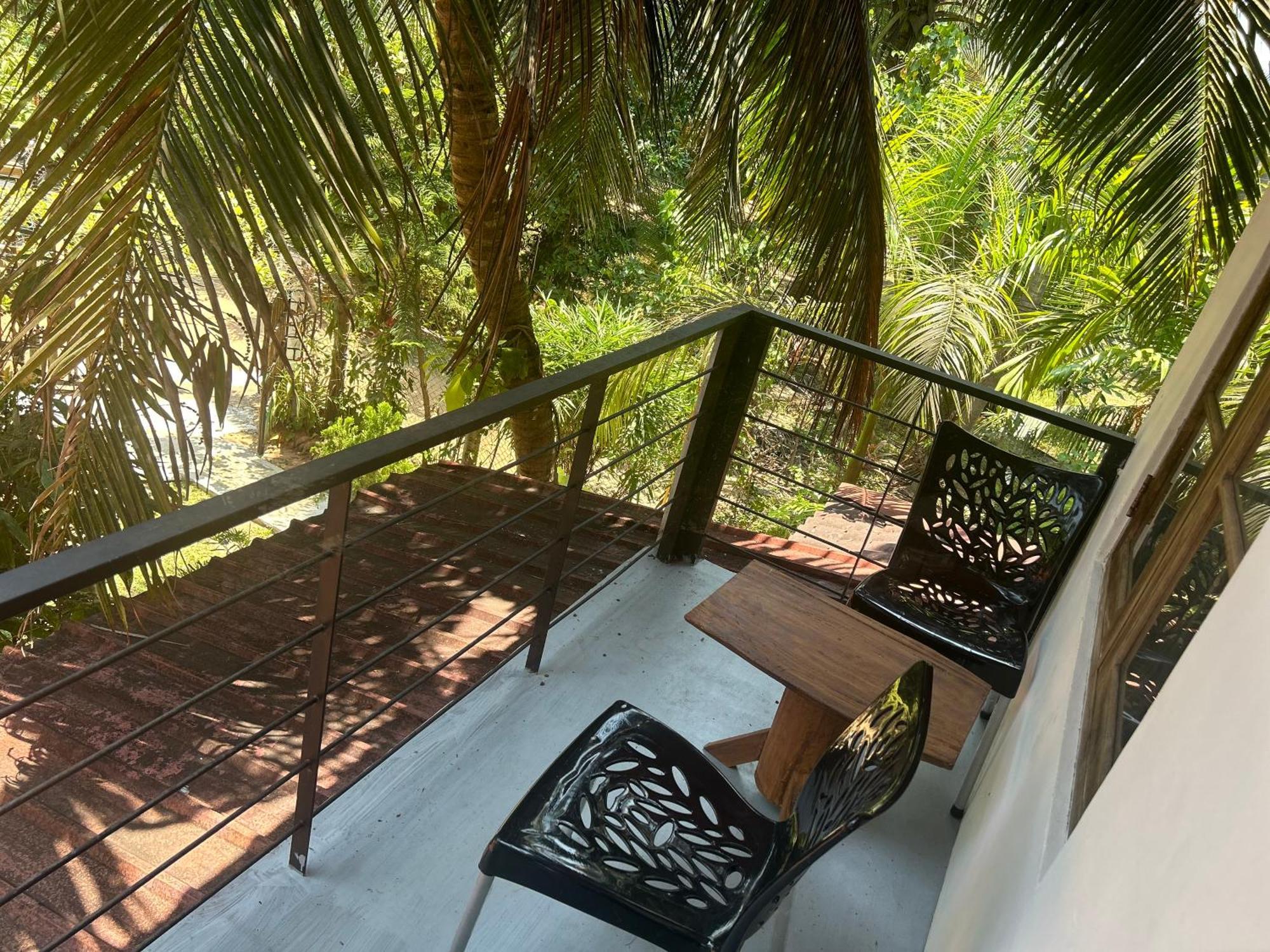 Pearl Bungalow Тринкомалі Екстер'єр фото